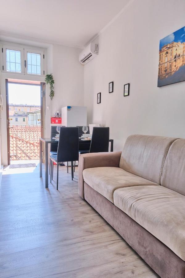 Monza-Centro Modern Flat Near Train Station Apartment Exterior photo